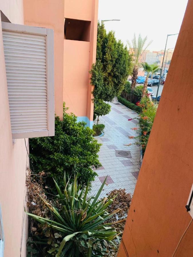 Julie'S Airport Apartment Marrakesch Exterior foto
