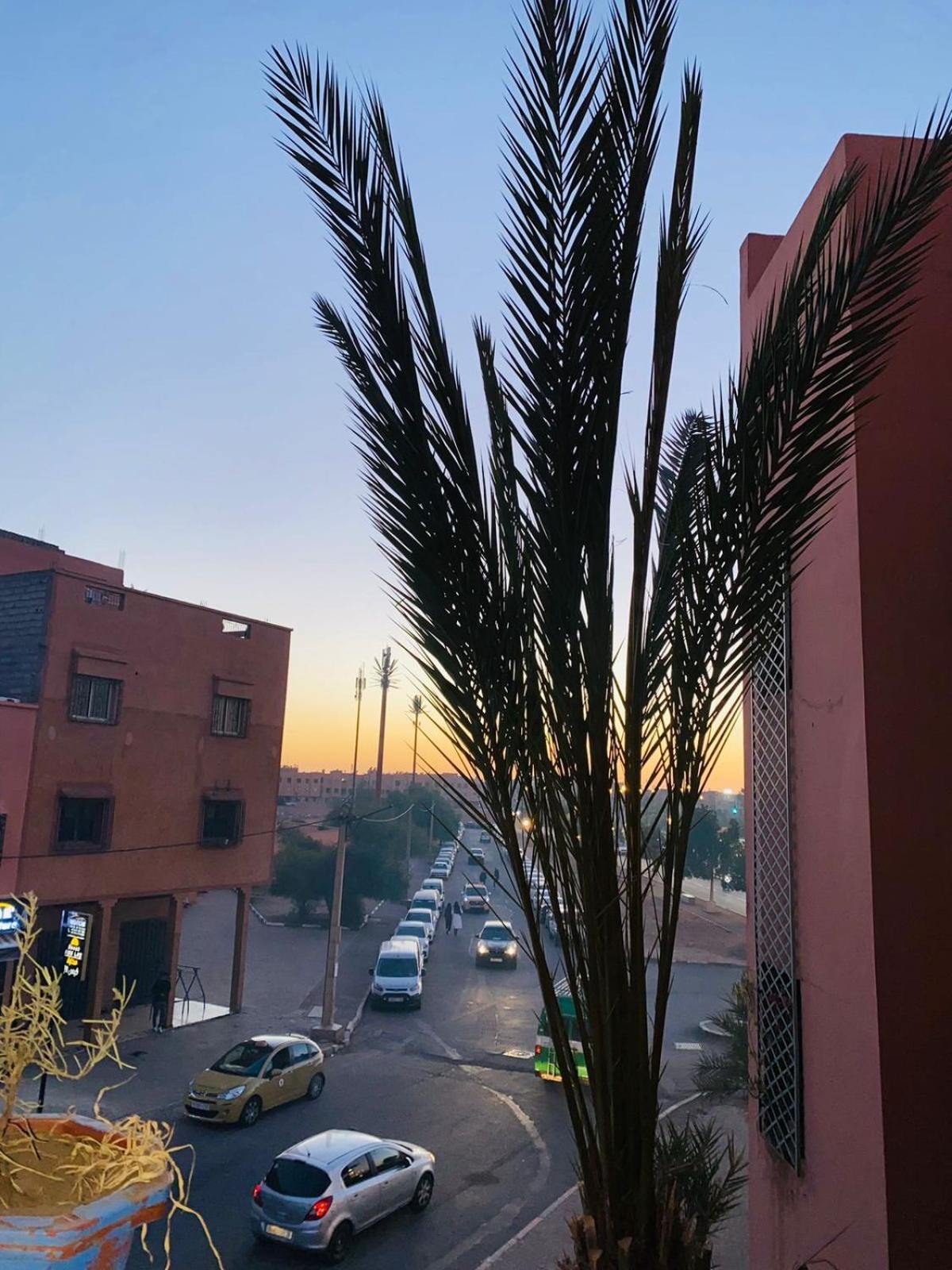 Julie'S Airport Apartment Marrakesch Exterior foto