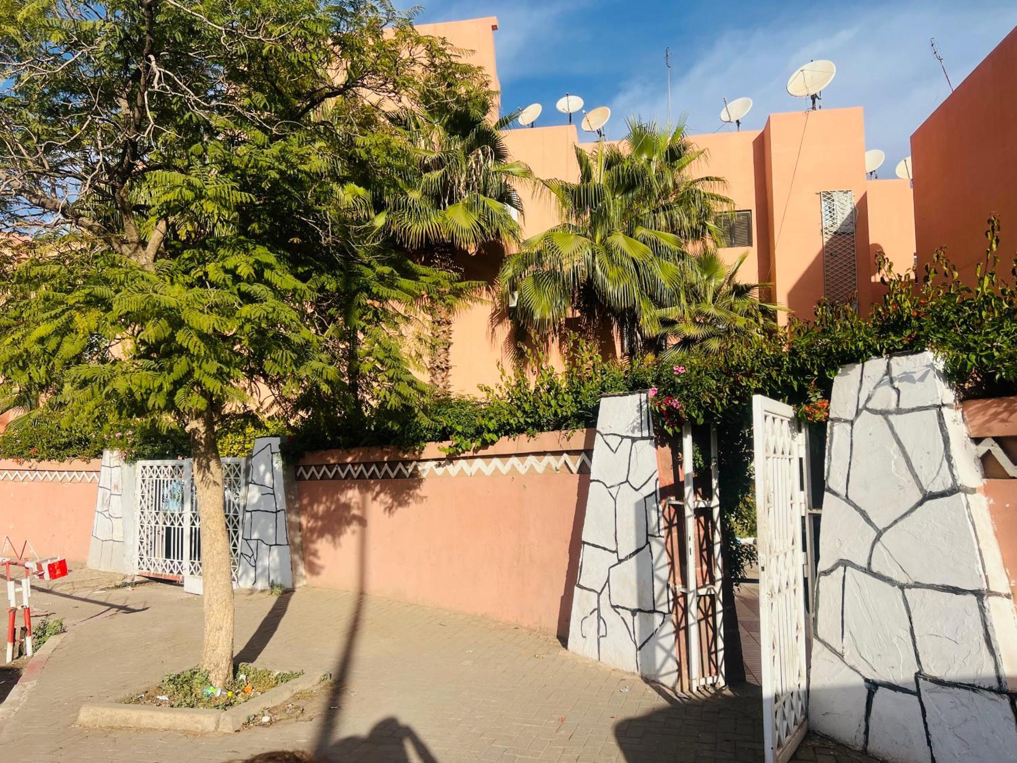 Julie'S Airport Apartment Marrakesch Exterior foto